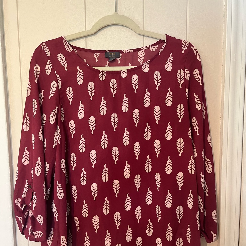 41 Hawthorn Burgundy and Off White Relaxed Blouse